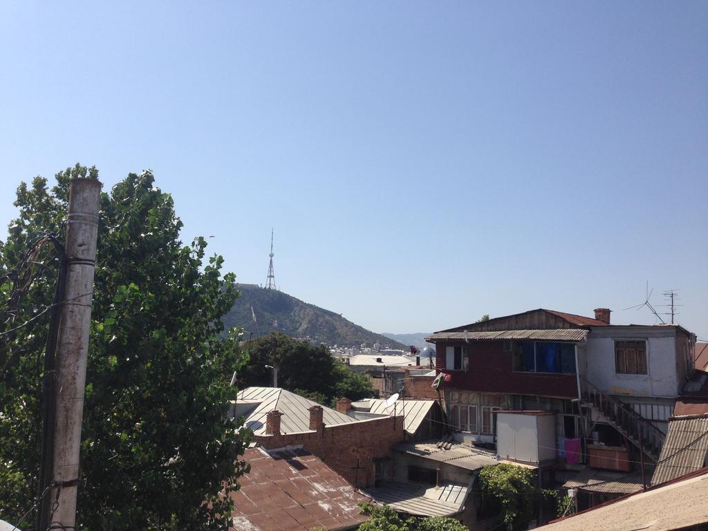Your House In Tbilisi Bilik gambar