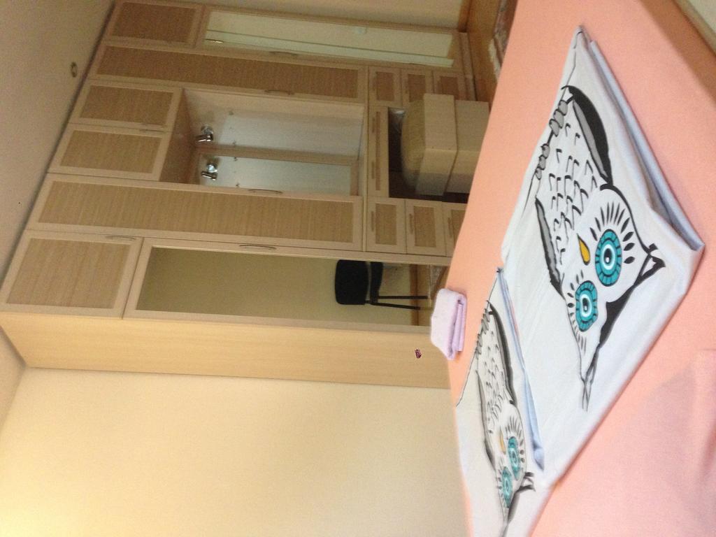 Your House In Tbilisi Bilik gambar